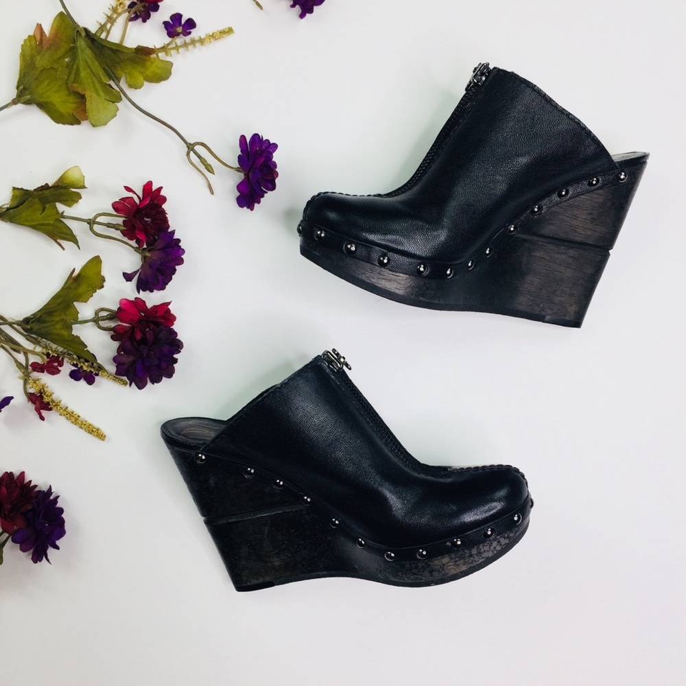 [DVF] Black Leather 'Empire' Wedges Size 6.5